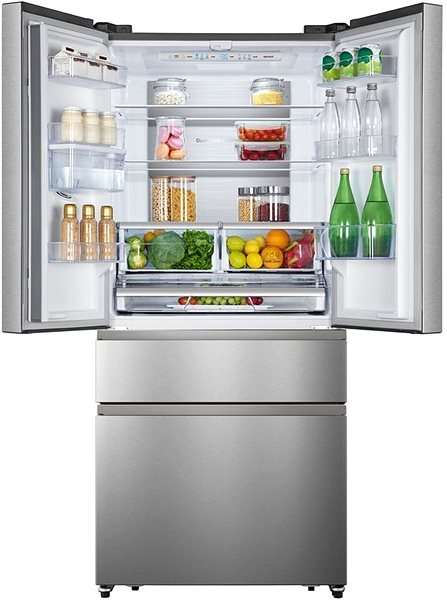 American Refrigerator HISENSE RF540N4WI1 Lifestyle