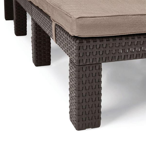 Garden deckchair Keter Daytona Deluxe brown .