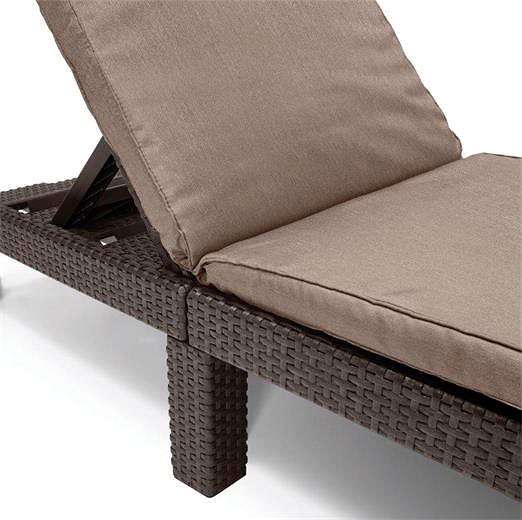 Garden deckchair Keter Daytona Deluxe brown .