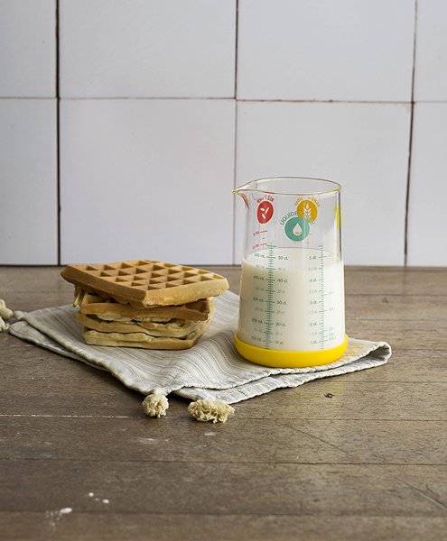 Kitchen measuring cup Pebbly PKM-0500J Measuring cup 0,5 l .