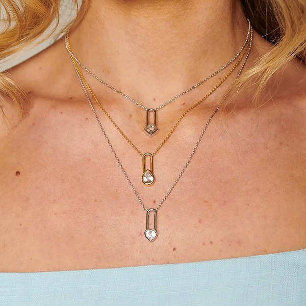 HOT DIAMONDS Solitaire DN232 Necklace (Ag 925/1000, 3.2g).