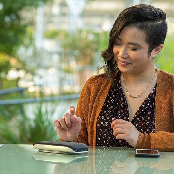 HP Poly Sync 20 USB-A microphone with Microsoft Teams certification.