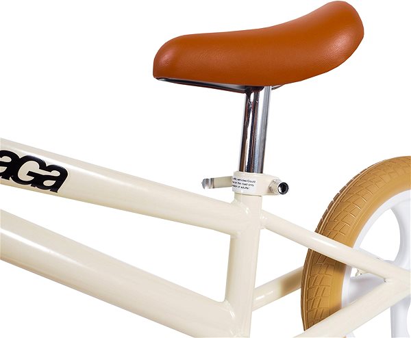 Aga Children's DS2905 beige scooter .