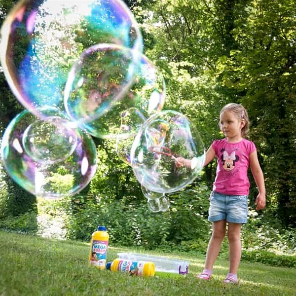 Bublifuk Megabublina – bublifuk na veľké bubliny – bublinková zmes 1 l ...
