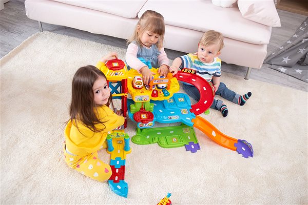 Slot Car Track Vtech - Toot Toot Drivers - Garage - HU Lifestyle