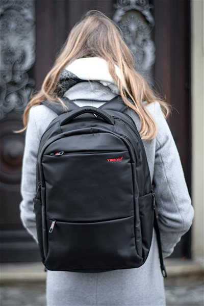 School Backpack Tigernu Unisex Student Backpack 3032C Black Lifestyle