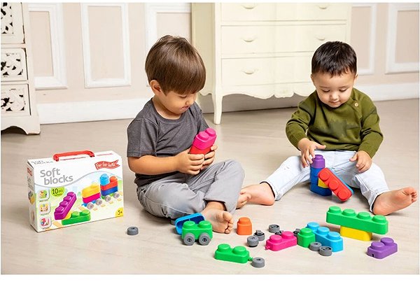 Building Set Far far land Soft Blocks Plus Wheels 10 pcs + 8 wheels ...