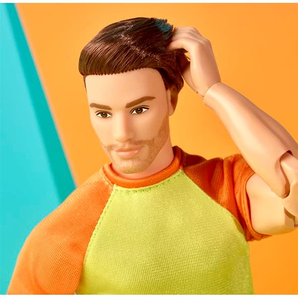 Puppe Barbie Looks Ken im gelben T-Shirt ...