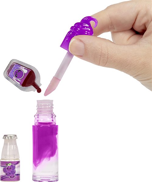 Yummiland Little Greta Grape doll with lip gloss.
