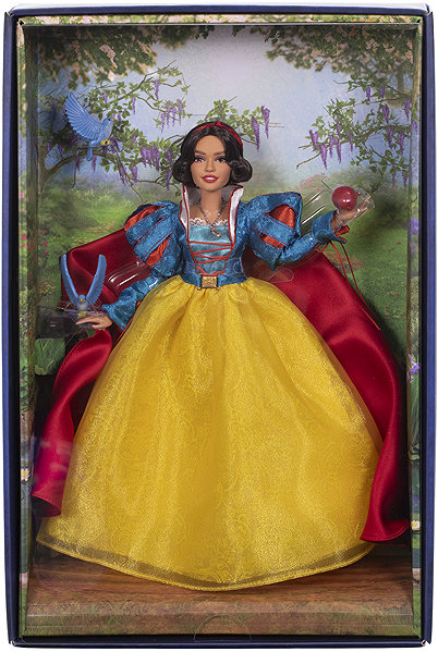 Disney Princess Snow White doll.