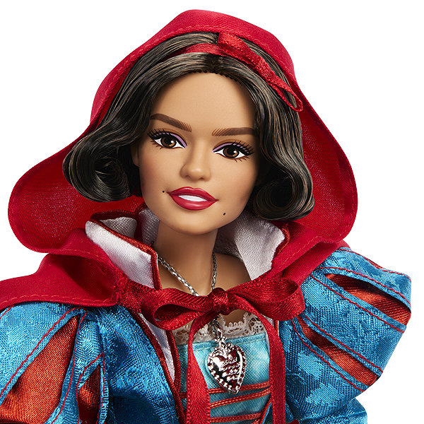 Disney Princess Snow White doll.