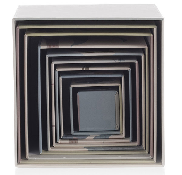 Folding tower Zopa Stacking cardboard cubes .