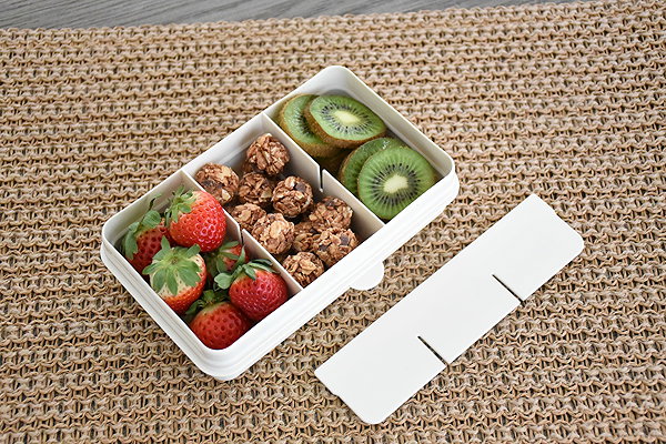 Lunch Box Melii Snackle snack box mini Luxe beige ...