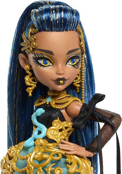 Monster High Cleo doll at a scary sweet party.
