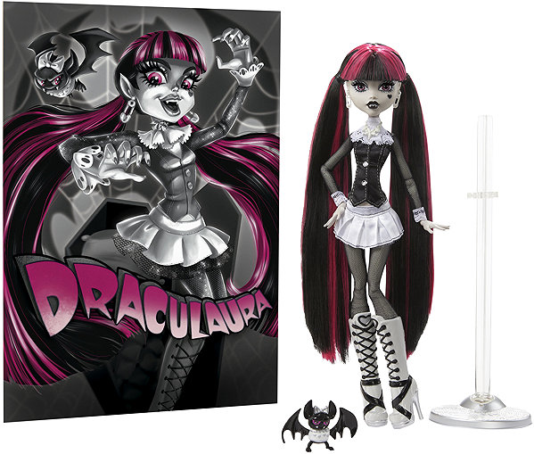 Monster High Reel Drama Draculaura doll.