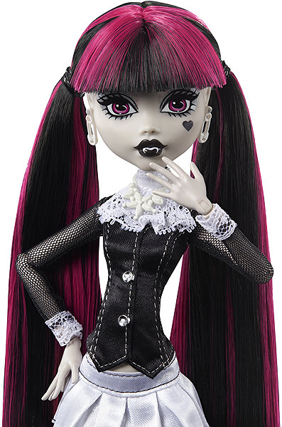 Monster High Reel Drama Draculaura doll.