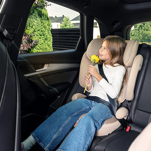 Kinderkraft Xpand 2 Pro Green Car Seat.
