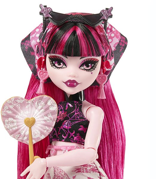 Puppe Monster High Skulltimate Secrets Destination Draculaura ...