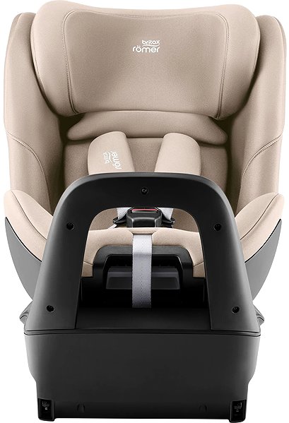 Britax Römer Swivel 2 Chai car seat.