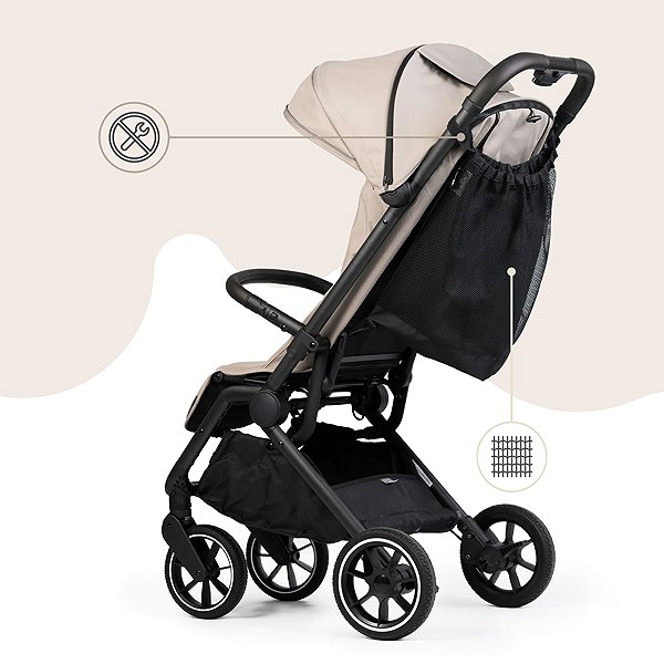 Sipo UNI pram bag in black.