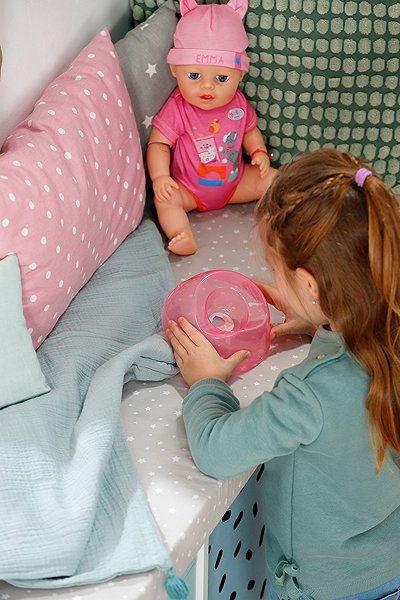 Puppe BABY born Emma mit magischer Hand 43 cm ...