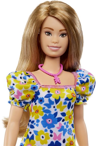 Játékbaba Barbie Modell - Kék-sárga virágos ruha ...