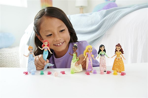 Puppe Disney Princess Set mit 6 kleinen Puppen auf der Teeparty ...