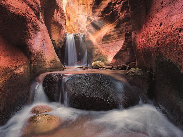 Ravensburger 120008019 Waterfalls in the Red Canyon puzzle.