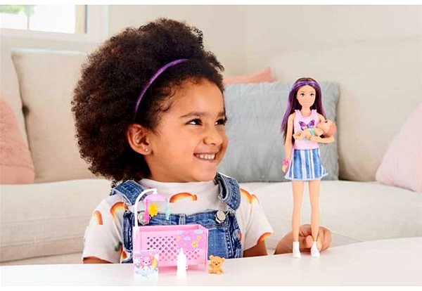 Játékbaba Barbie bébiszitter játékkészlet - altatás Lifestyle