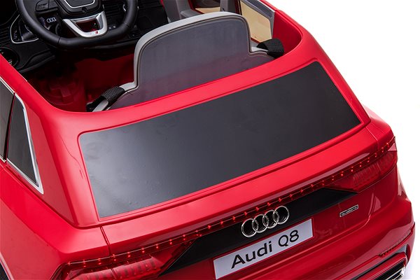 Audi Q8 red electric ride-on car Features/technology