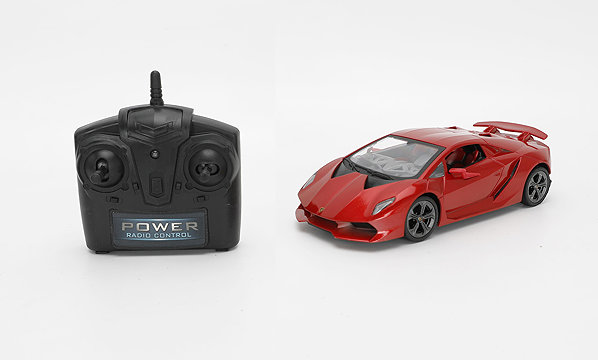 Mamido Lamborghini Sixth Element Remote Control Car 1:24 with Lights, Red