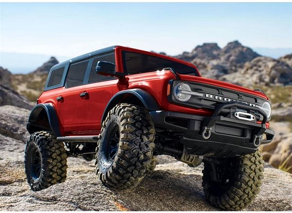 RC auto Traxxas TRX-4 Ford Bronco 2021 TQi 1:10 RTR červen Lifestyle