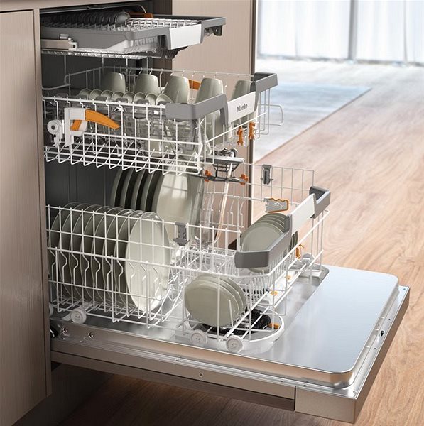 MIELE G 7605 SCi XXL AutoDos built-in dishwasher.