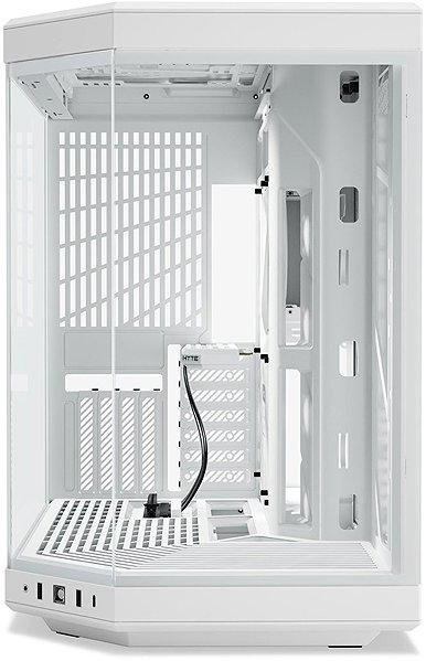 HYTE Y70 Snow White PC case.