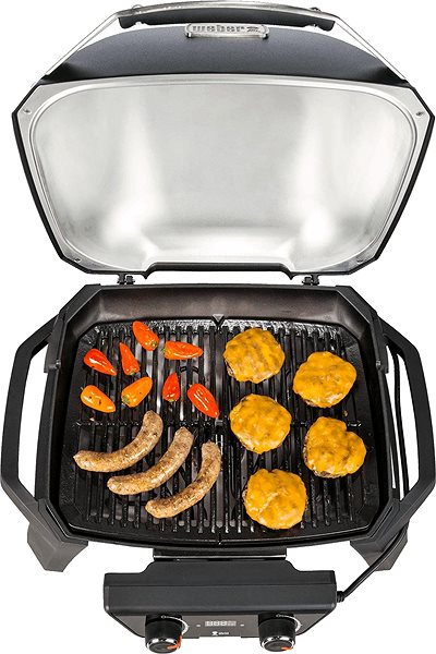 Electric Grill Weber PULSE 2000 Electric Grill, Black Lifestyle