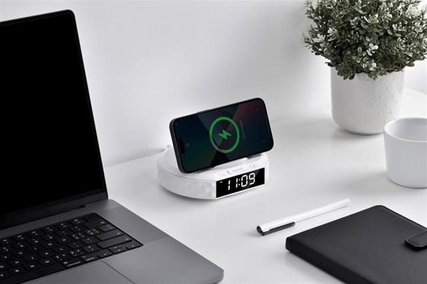 Éjszakai fény IMMAX Immax CLOCK multifunkcionális asztali óra, Qi vezeték nélküli töltő 3in1, 5 W / 10 W ...