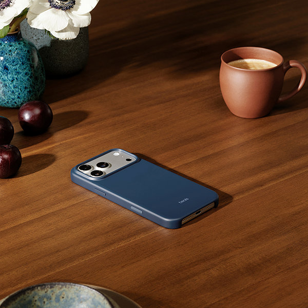 Handyhülle Apple Beats Case für iPhone 17 Pro Max mit MagSafe und Kameraknopf in Deep Blue ...