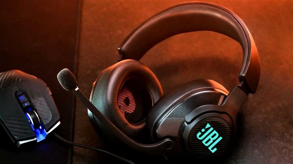Gaming Headphones JBL Quantum 400 Lifestyle