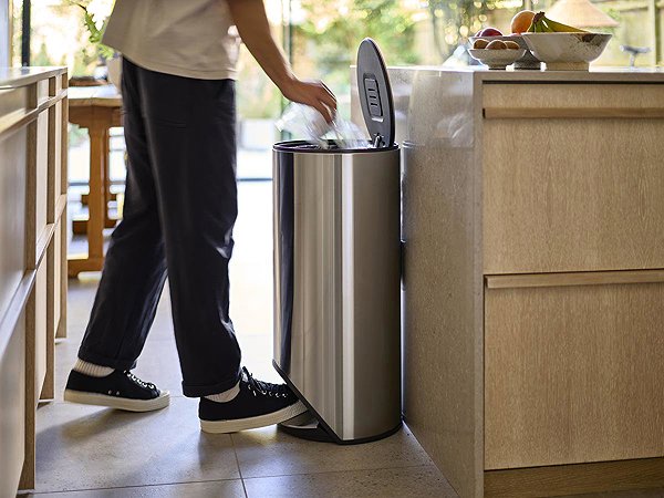 Rubbish Bin Joseph Joseph Arc 30 l, stainless steel ...