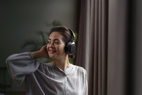Wireless Headphones Philips Fidelio L3 Lifestyle