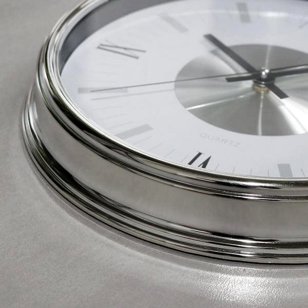 Wall Clock MPM-TIME E01.2974.7000 Features/technology
