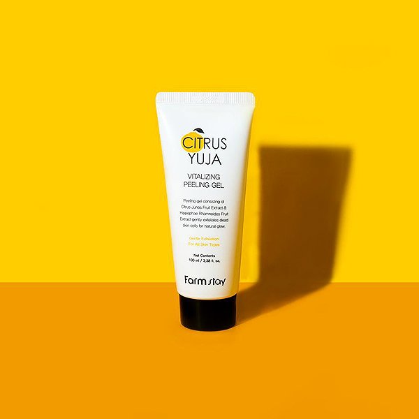 FARM STAY Yuja Vitalizing Peeling Gel 100 ml .