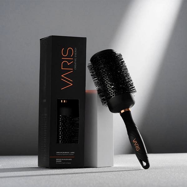Hair brush VARIS Nylon brush L .