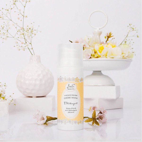 Hand cream BADEFEE Blütenzart 50 ml .