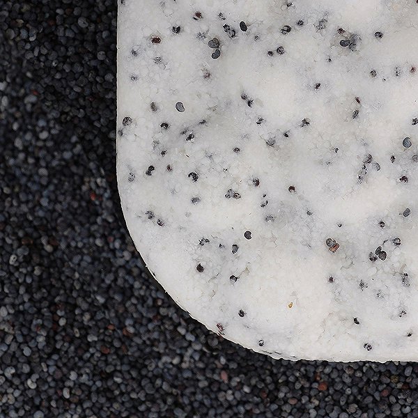 Body scrub BADEFEE Poppy Seeds 85 g .