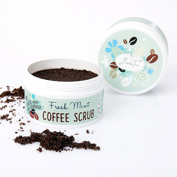 Body scrub BADEFEE coffee Fresh Mint 180 g .
