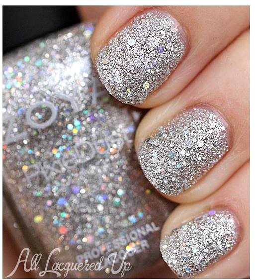 Nail polish Zoya Nail polish 15 ml 717 COSMO .