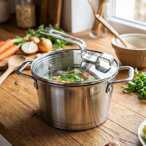 LAMART LT1272 Casserole with lid 16 × 9 cm .