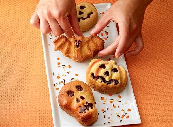 Baking Mould LEKUE Dessert Mould 6 pcs Lékué Halloween Mould Lifestyle