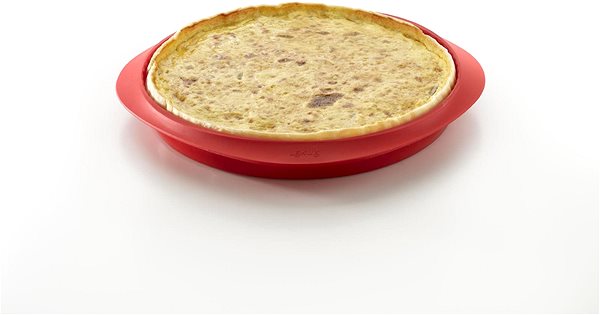 Forma na pečenie LEKUE Zapekacia forma s odnímateľným tanierom na quiche Lékué Quiche Pan 28 cm | červená Lifestyle